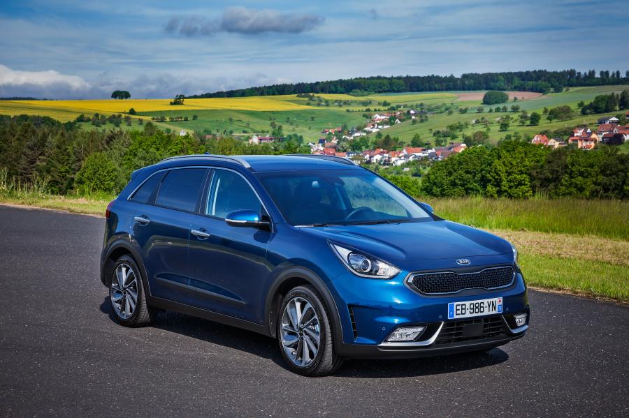  Kia Niro 2016 года  (WW) (фото 25 из 40)